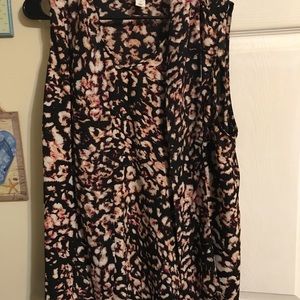 Ava & Viv With Bow Tie